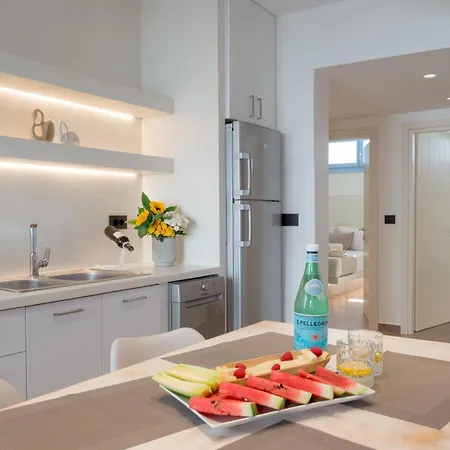 Aneliz 公寓 Páros